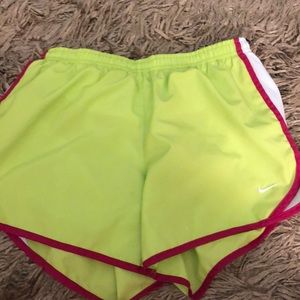 ⭐️ gym shorts ⭐️